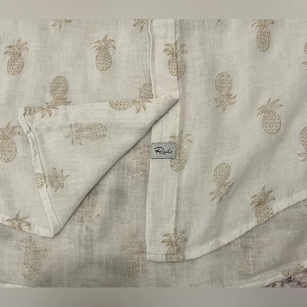 RAILS Charli Gold Pineapple Print Button-Down Shirt Size XS - Picture 8 of 12